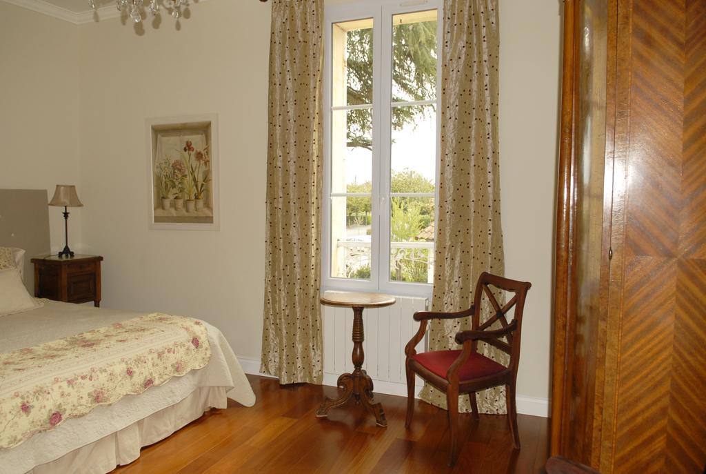 Bed and Breakfast La Grande Maison Бержерак Номер фото